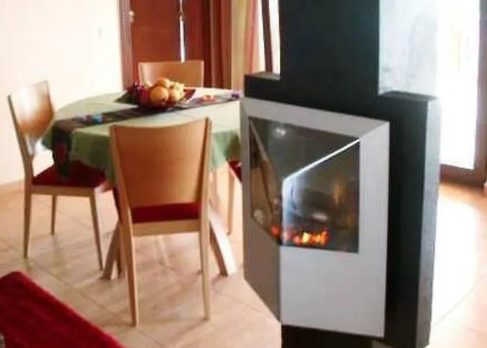 Casa Alhambra 4-6 P By Interhome *